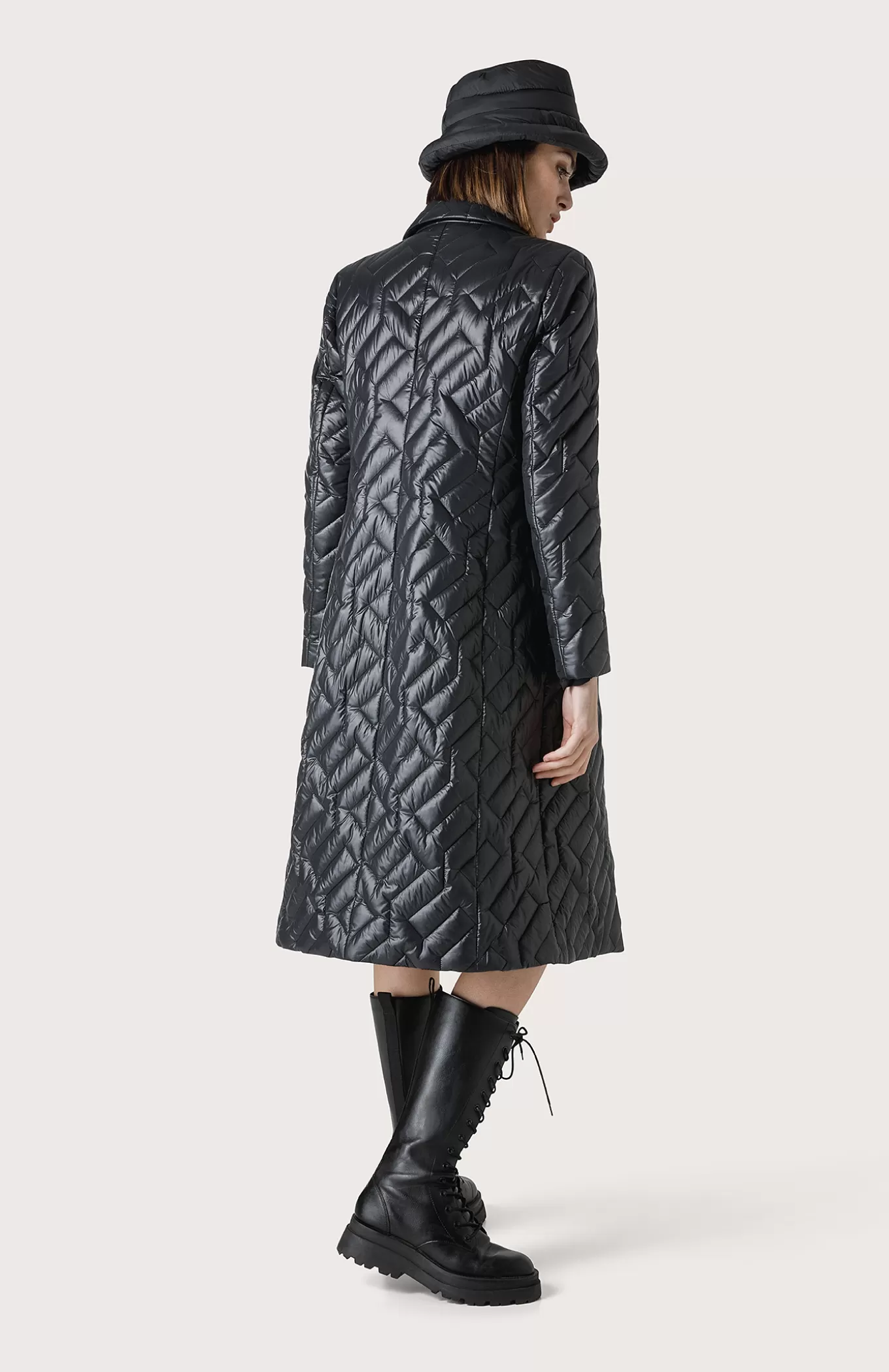 Women Seventy Venezia Coats^Quilted Two-Button Coat