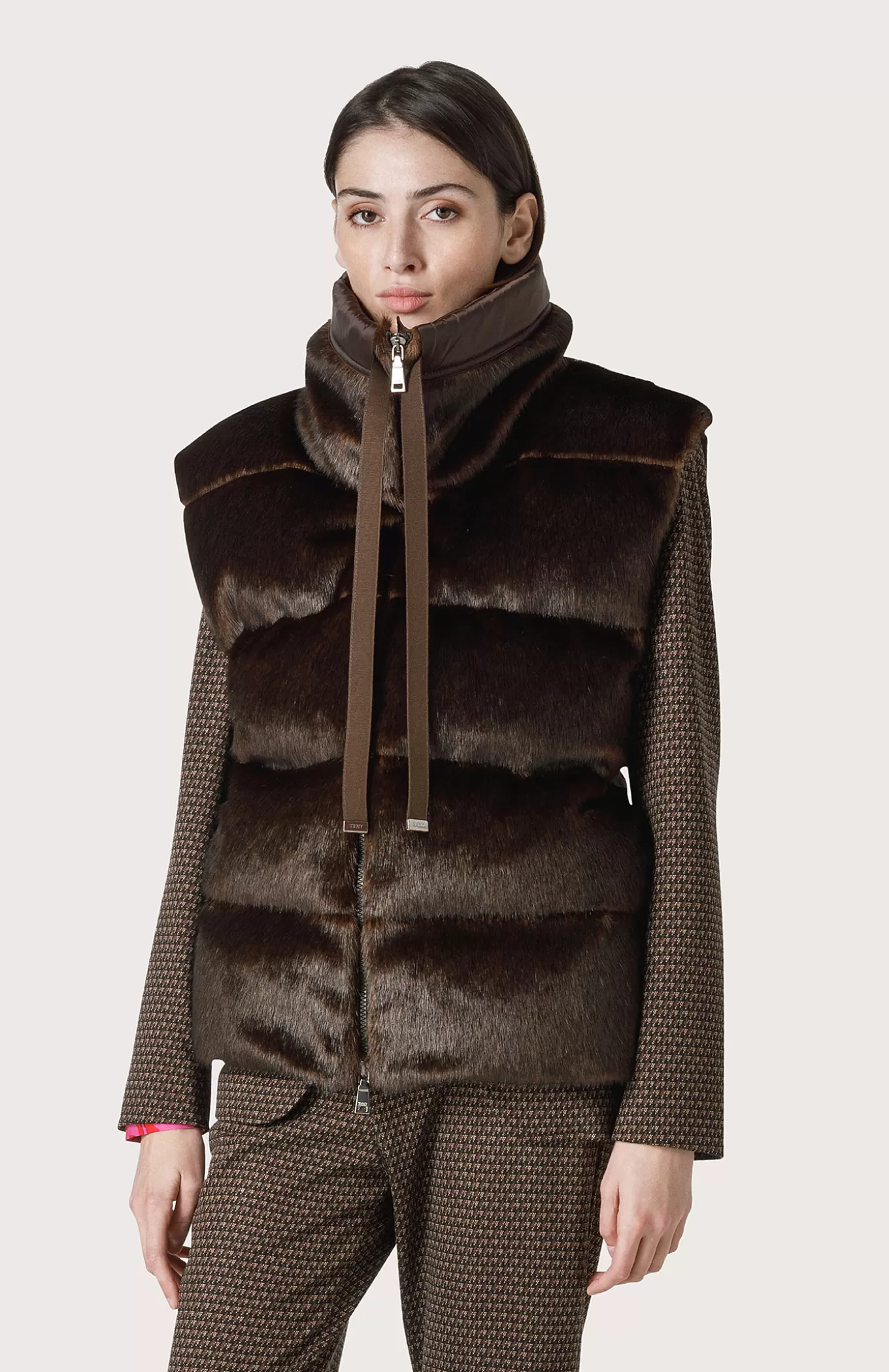 Women Seventy Venezia Coats^Vest With Maxi Padded Collar